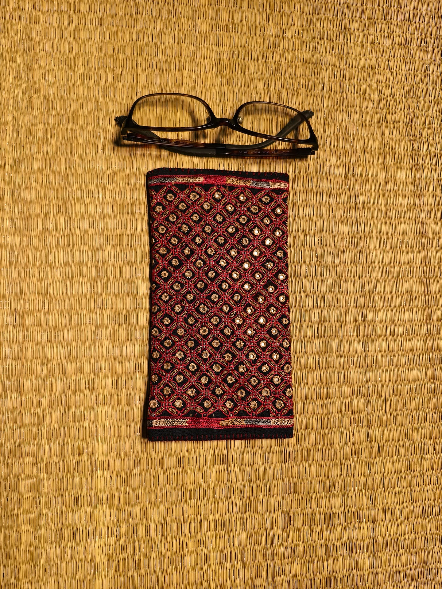 Black Red Kutch Hand-Embroidered Spec Case